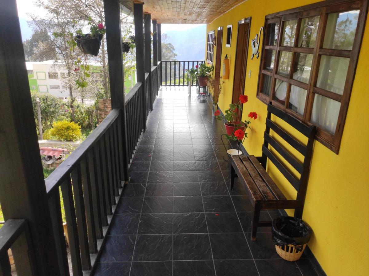 Hotel Brisas Del Nevado Guican ภายนอก รูปภาพ