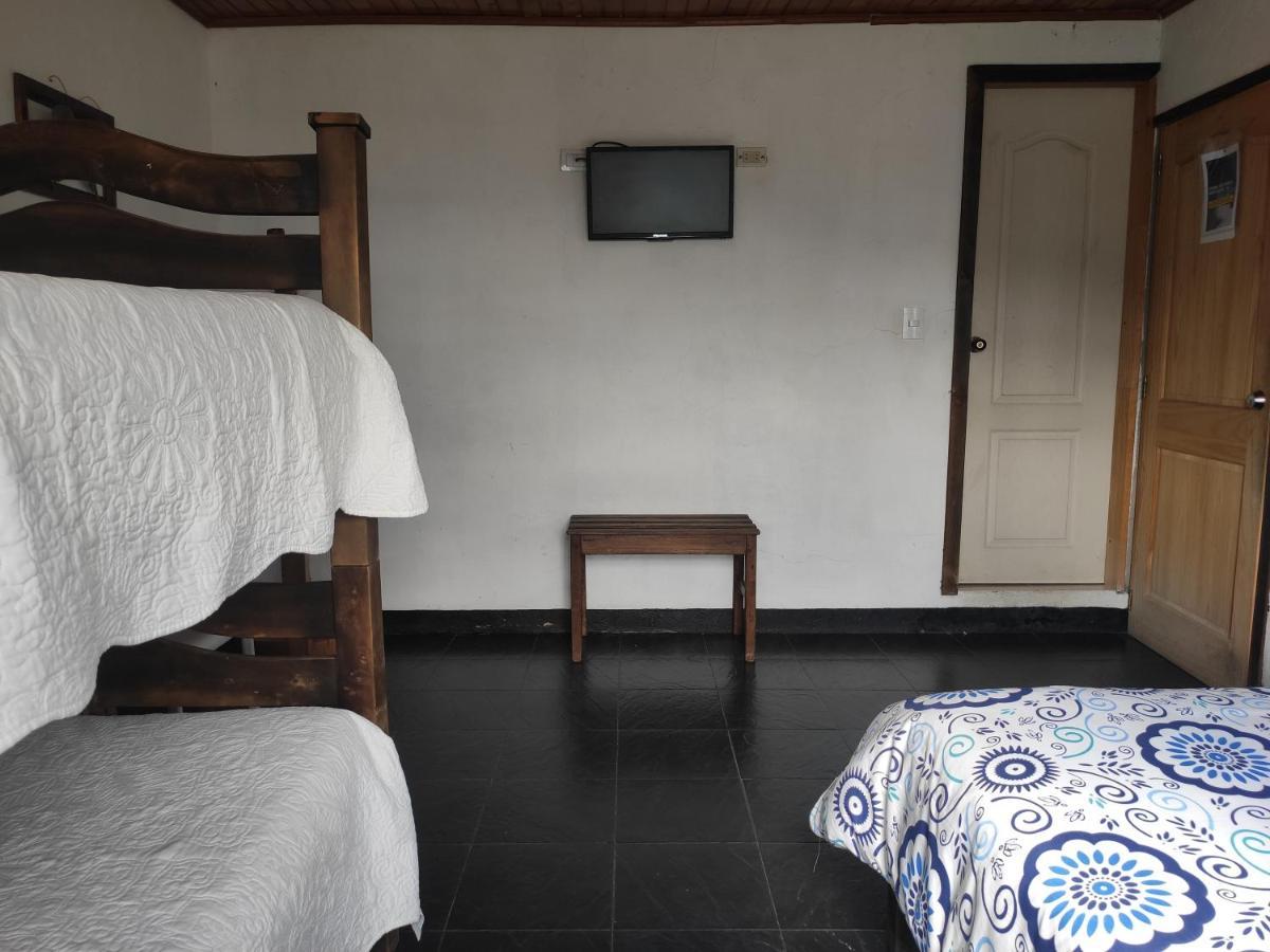 Hotel Brisas Del Nevado Guican ภายนอก รูปภาพ